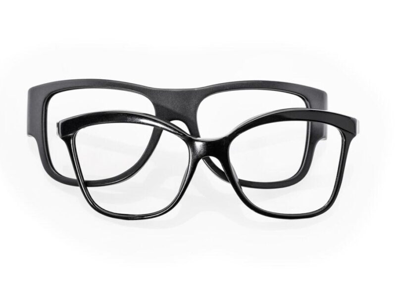 Aesthetic eyeglass finishing